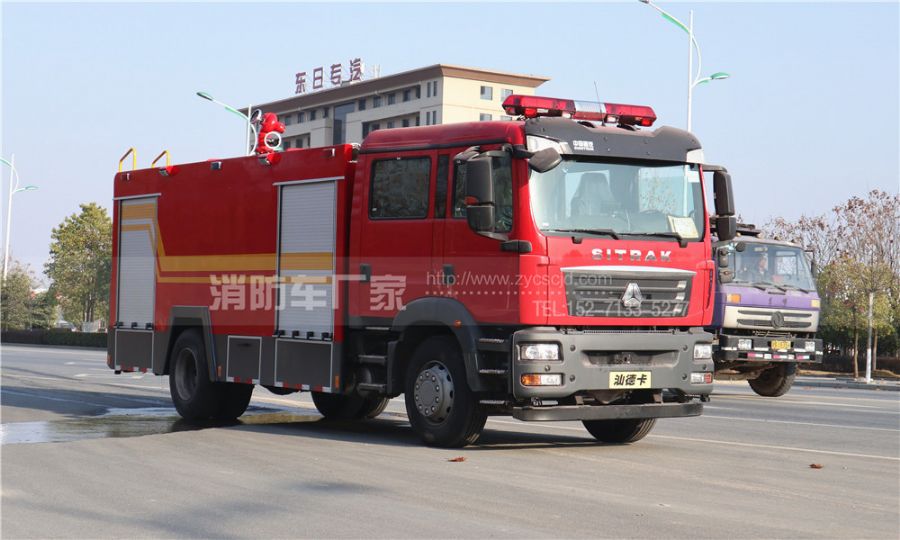 汕德卡自動(dòng)擋消防車(chē) 汕德卡自動(dòng)擋消防車(chē)